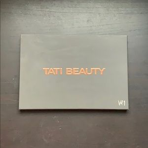Tati Beauty Textured Neutrals Vol 1 - Used
